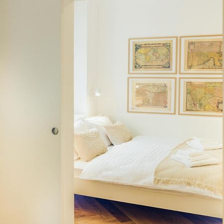 Stylish Apartment In Historical Center Ljubljana Luaran gambar