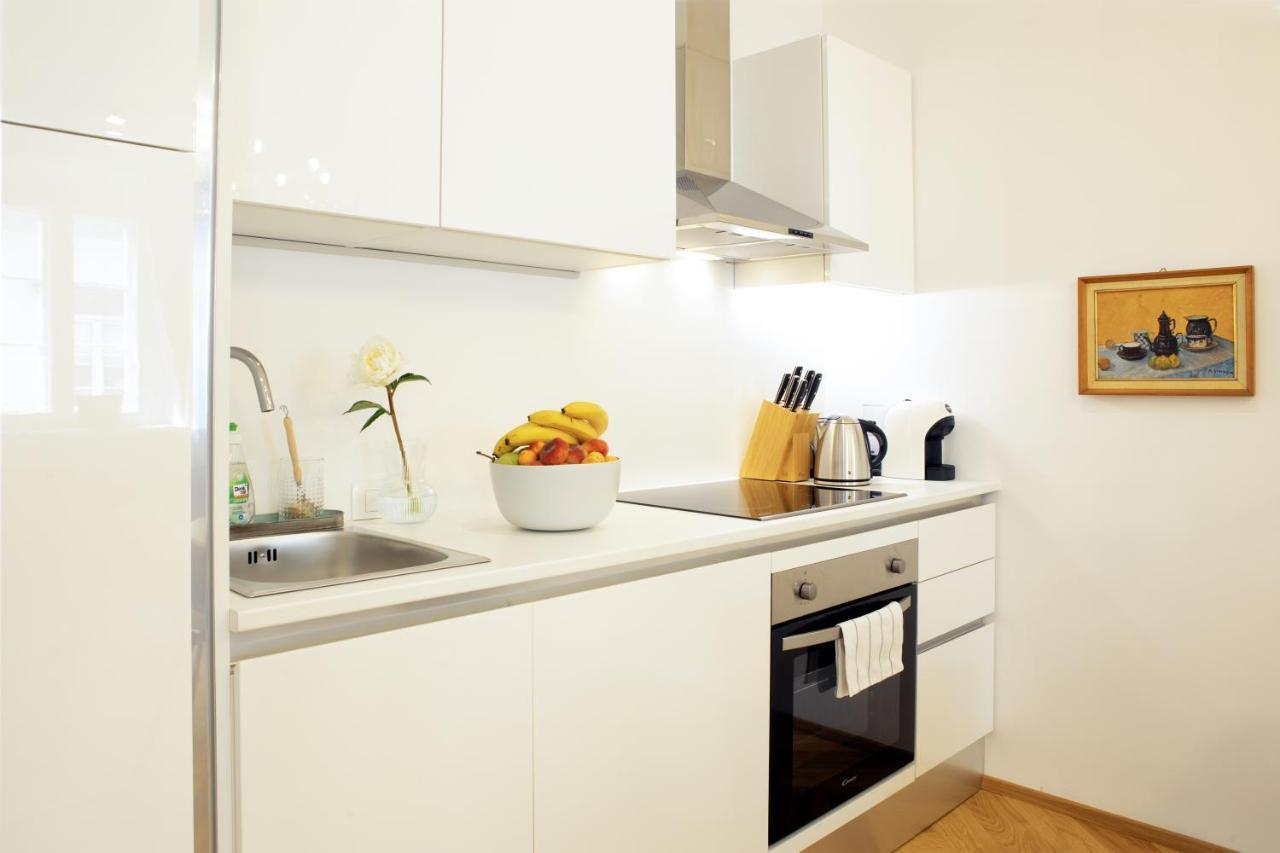 Stylish Apartment In Historical Center Ljubljana Luaran gambar